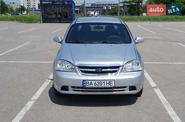 Седан Chevrolet Lacetti 2011 в 