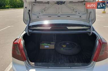 Седан Chevrolet Lacetti 2011 в 