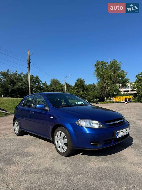 Хетчбек Chevrolet Lacetti 2005 в Кропивницькому