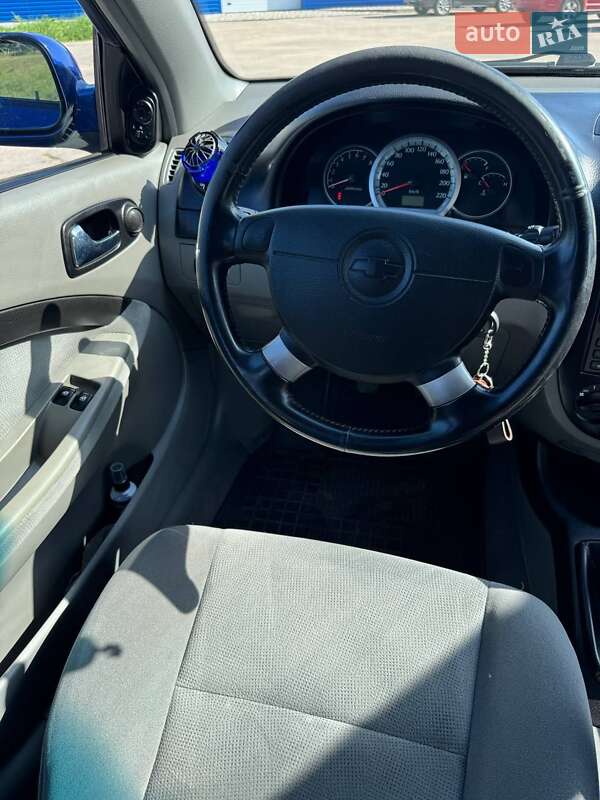 Хетчбек Chevrolet Lacetti 2005 в Кропивницькому