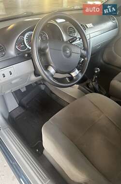 Хэтчбек Chevrolet Lacetti 2007 в 