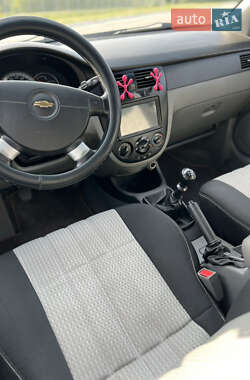 Седан Chevrolet Lacetti 2005 в 