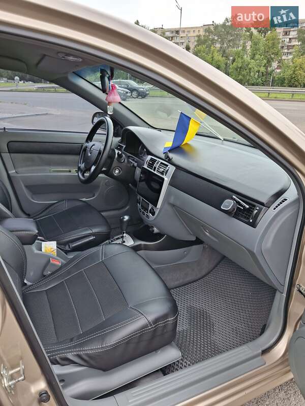 Седан Chevrolet Lacetti 2009 в Києві