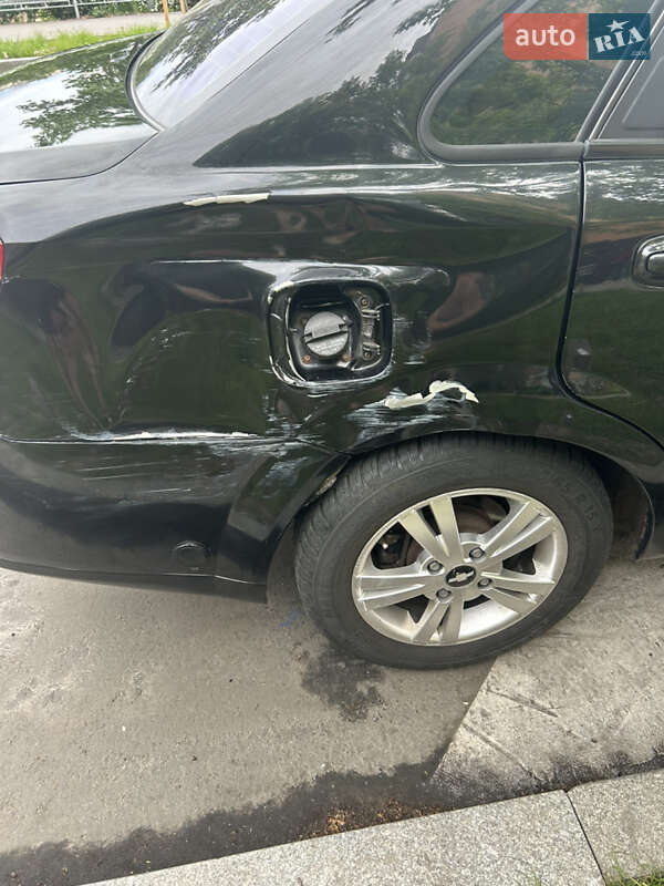 Седан Chevrolet Lacetti 2006 в Киеве