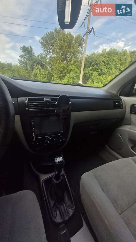 Седан Chevrolet Lacetti 2005 в Дніпрі