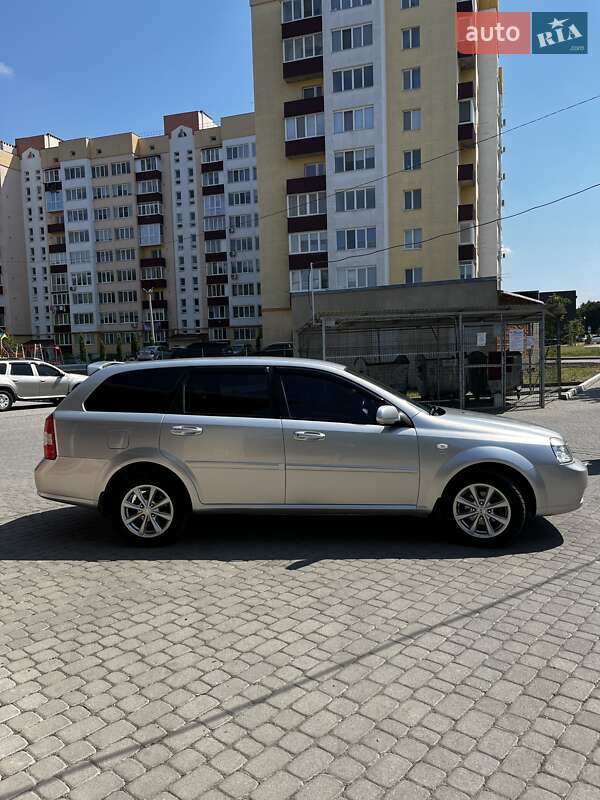 Універсал Chevrolet Lacetti 2008 в Кам'янець-Подільському