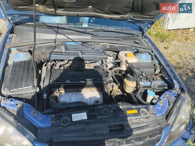 Хэтчбек Chevrolet Lacetti 2006 в Львове