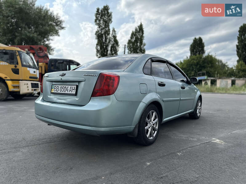 Седан Chevrolet Lacetti 2006 в Киеве