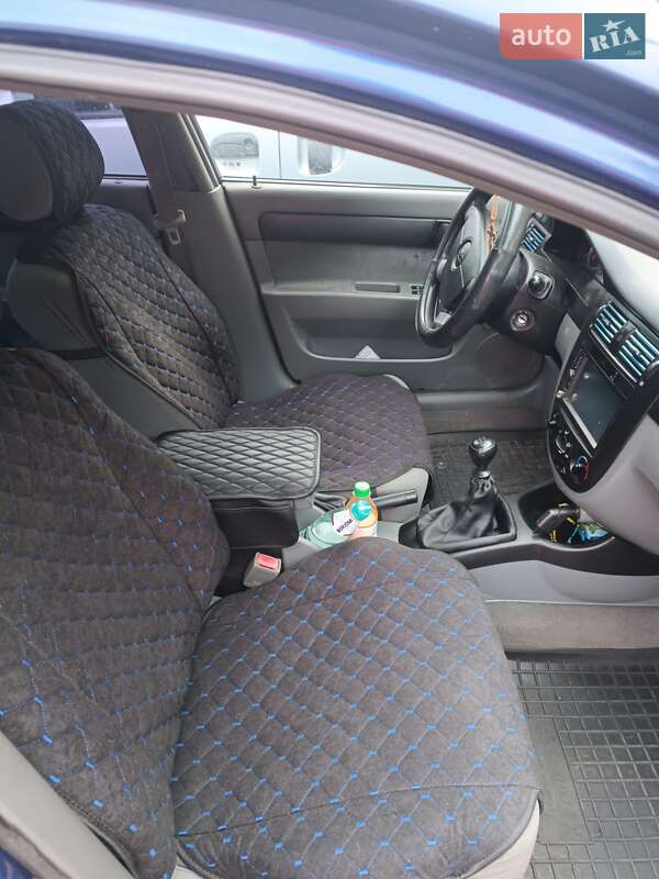 Седан Chevrolet Lacetti 2006 в Золотоноші