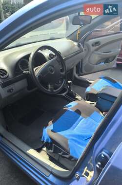Хэтчбек Chevrolet Lacetti 2007 в 