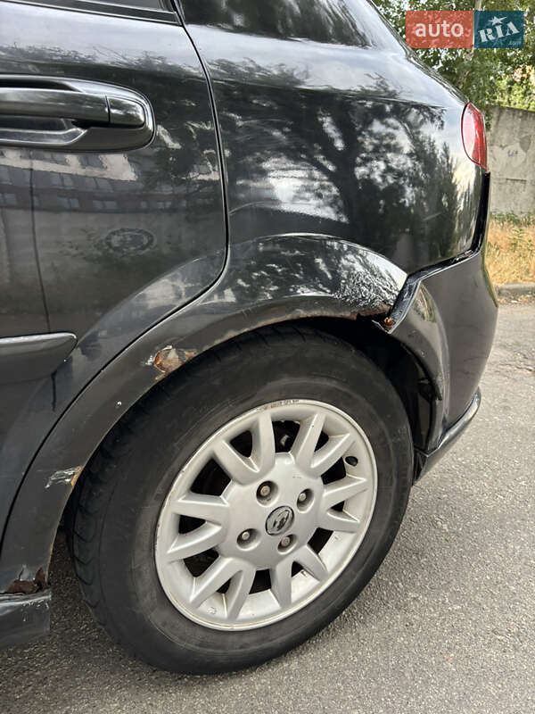 Хэтчбек Chevrolet Lacetti 2006 в Киеве