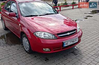 Хэтчбек Chevrolet Lacetti 2012 в Новомосковске