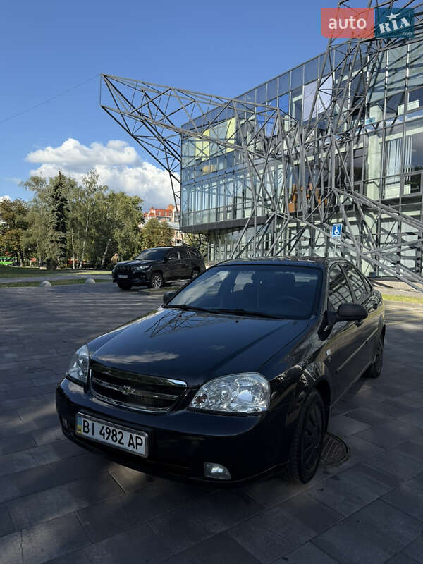 Седан Chevrolet Lacetti 2007 в Полтаві