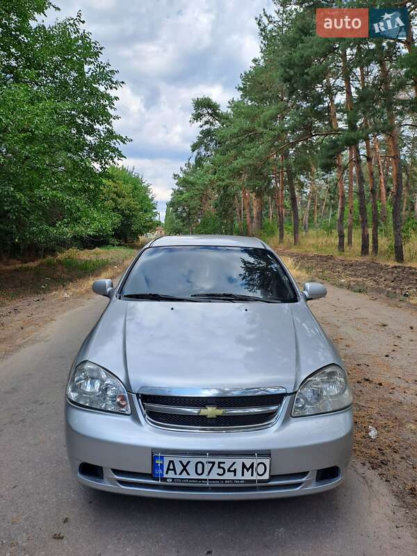 Chevrolet Lacetti 2011