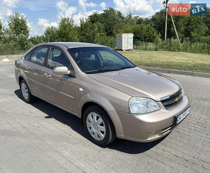 Седан Chevrolet Lacetti 2008 в Радивилове