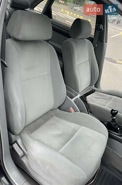 Седан Chevrolet Lacetti 2005 в 