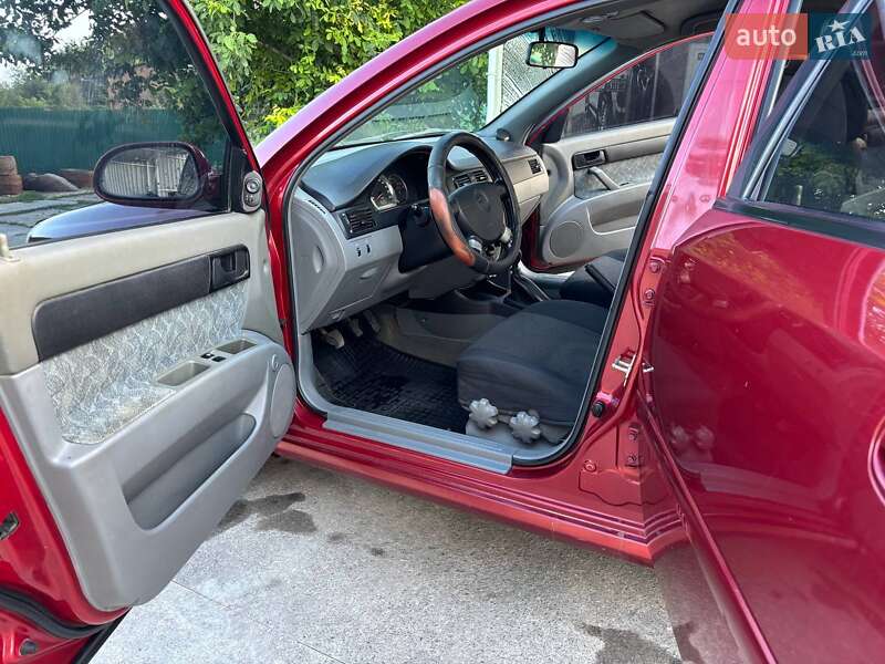 Седан Chevrolet Lacetti 2004 в Кодимі