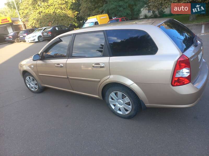 Универсал Chevrolet Lacetti 2007 в Киеве