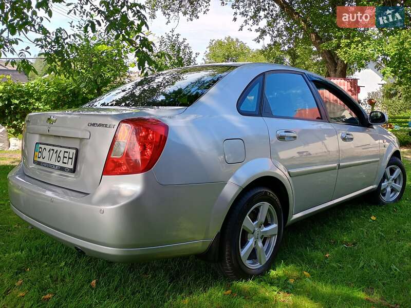 Chevrolet Lacetti 2005