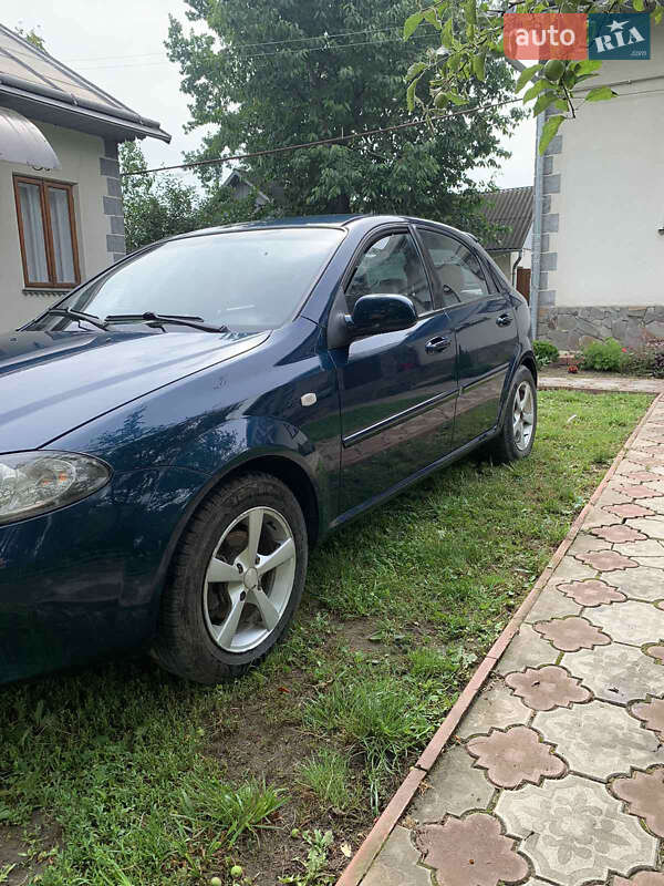Седан Chevrolet Lacetti 2007 в Чернівцях фото 3 Седан Chevrolet Lacetti 2007 в Чернівцях