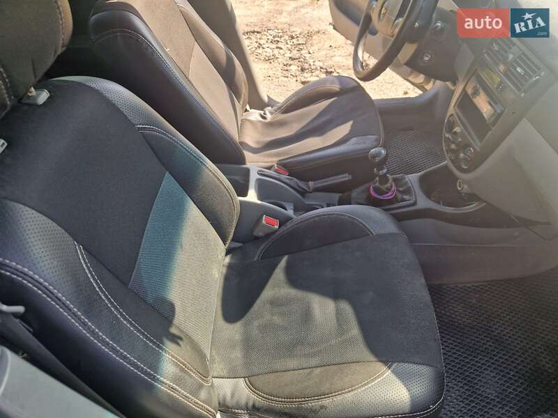 Седан Chevrolet Lacetti 2008 в Макарове