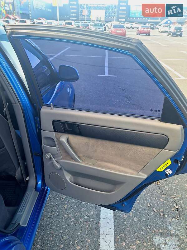 Седан Chevrolet Lacetti 2011 в Киеве