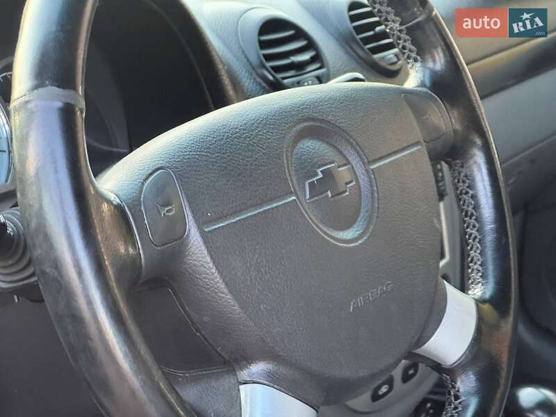 Хэтчбек Chevrolet Lacetti 2009 в Ахтырке