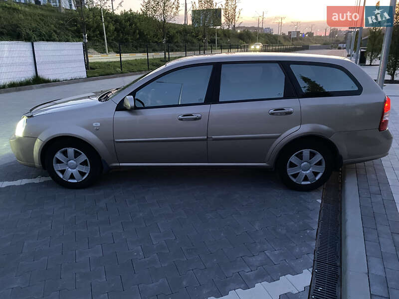 Универсал Chevrolet Lacetti 2007 в Киеве