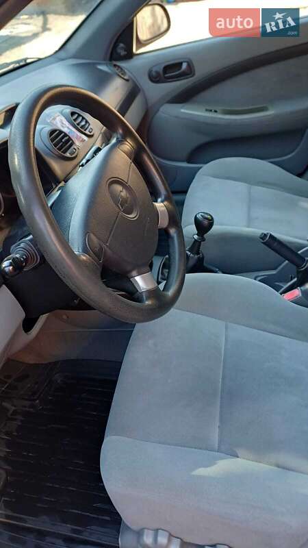 Хетчбек Chevrolet Lacetti 2006 в Хмельницькому фото 10 Хетчбек Chevrolet Lacetti 2006 в Хмельницькому
