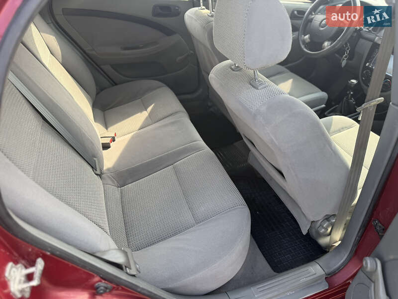 Хэтчбек Chevrolet Lacetti 2007 в Жовкве