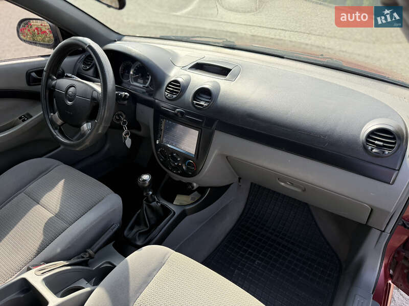 Хэтчбек Chevrolet Lacetti 2007 в Жовкве