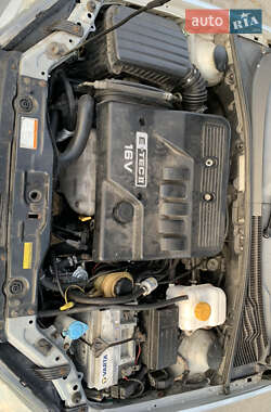 Хэтчбек Chevrolet Lacetti 2007 в 