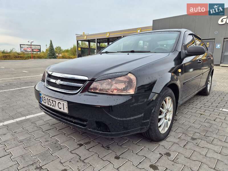 Седан Chevrolet Lacetti 2006 в Виннице