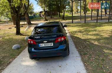 Хэтчбек Chevrolet Lacetti 2008 в 