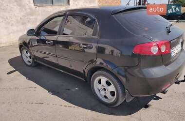 Хэтчбек Chevrolet Lacetti 2007 в Николаеве