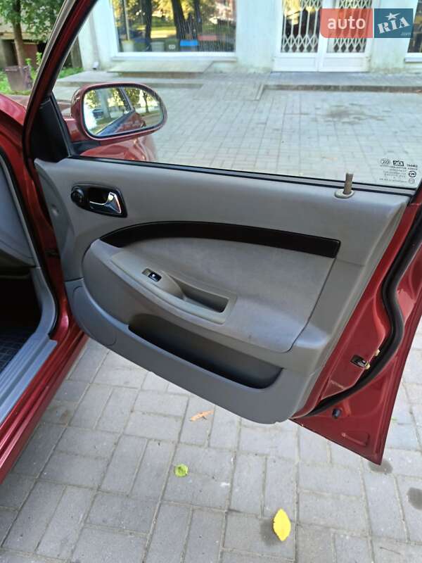 Універсал Chevrolet Lacetti 2005 в Луцьку