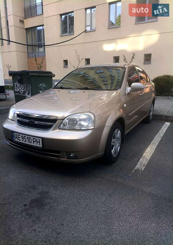 Седан Chevrolet Lacetti 2006 в Першотравенську