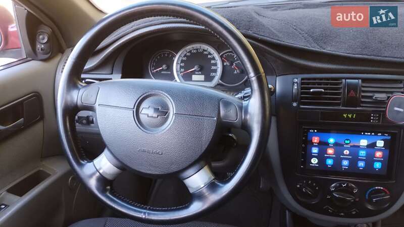 Седан Chevrolet Lacetti 2004 в Ніжині