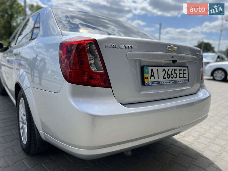 Седан Chevrolet Lacetti 2012 в Березане