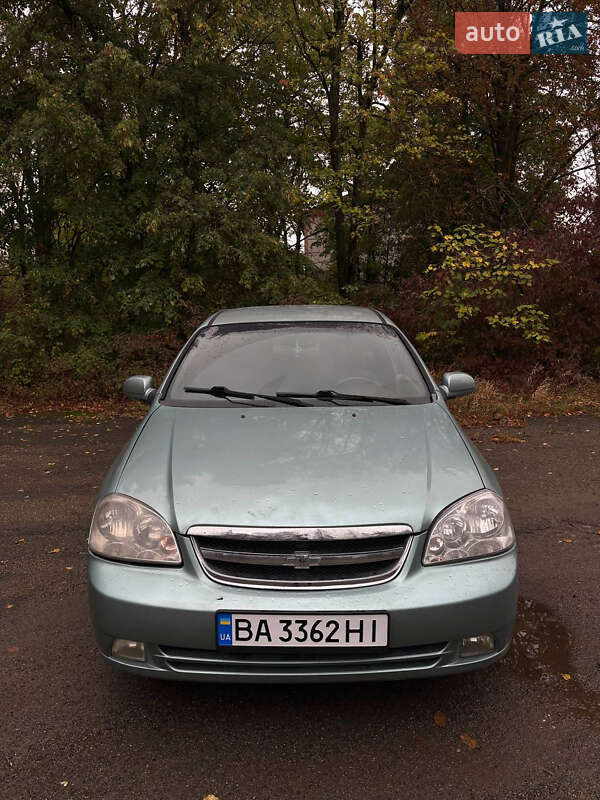 Седан Chevrolet Lacetti 2004 в Києві