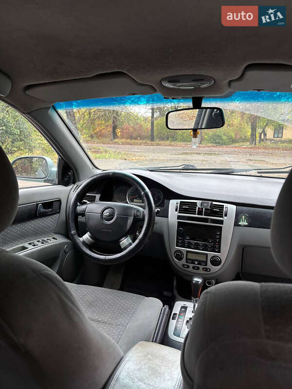 Седан Chevrolet Lacetti 2004 в Києві