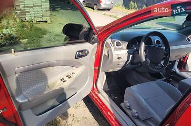 Хэтчбек Chevrolet Lacetti 2005 в Терновке