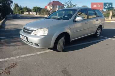 Универсал Chevrolet Lacetti 2006 в  фото 10 Универсал Chevrolet Lacetti 2006 в