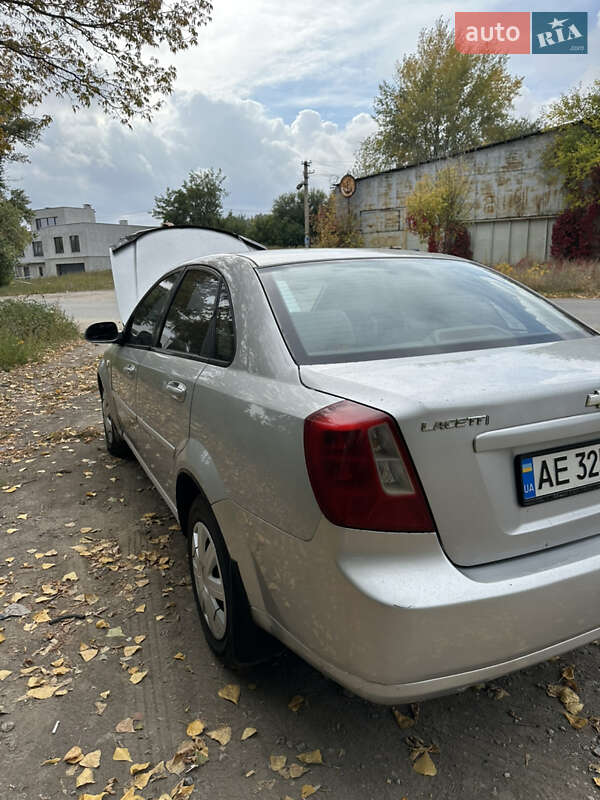 Седан Chevrolet Lacetti 2006 в Днепре