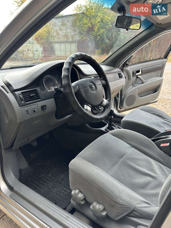 Седан Chevrolet Lacetti 2006 в Днепре
