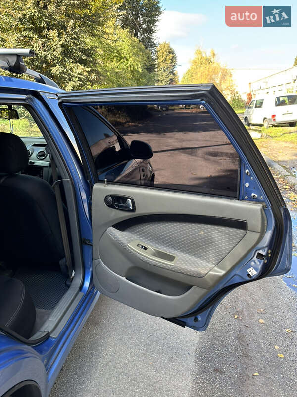 Универсал Chevrolet Lacetti 2005 в Киеве фото 26 Универсал Chevrolet Lacetti 2005 в Киеве