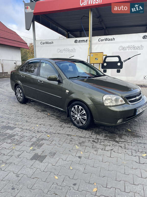 Седан Chevrolet Lacetti 2005 в Львове фото 4 Седан Chevrolet Lacetti 2005 в Львове