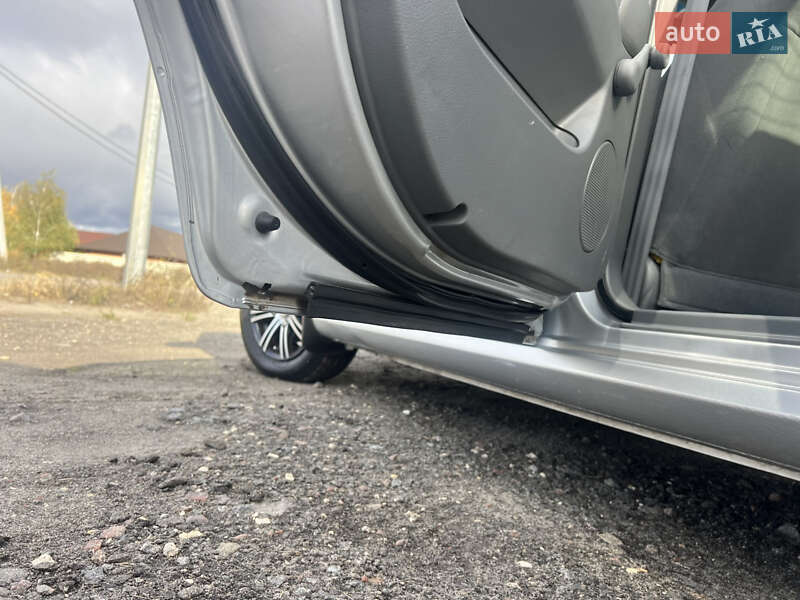 Седан Chevrolet Lacetti 2012 в Києві