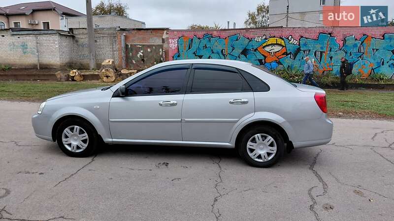 Седан Chevrolet Lacetti 2006 в Харькове
