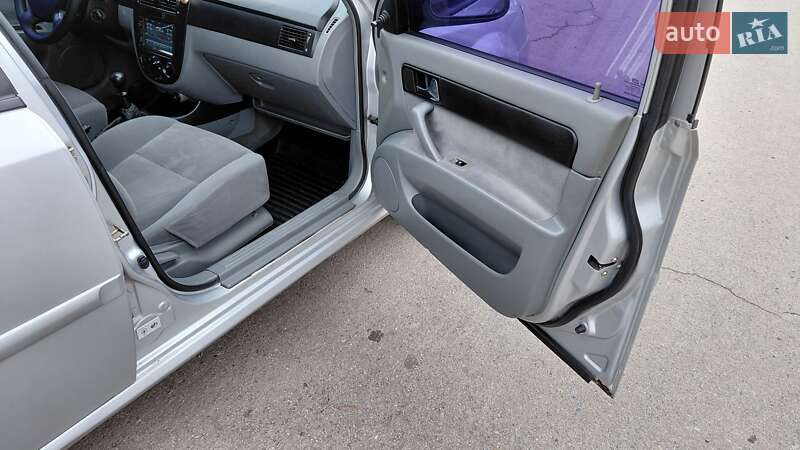Седан Chevrolet Lacetti 2006 в Харькове